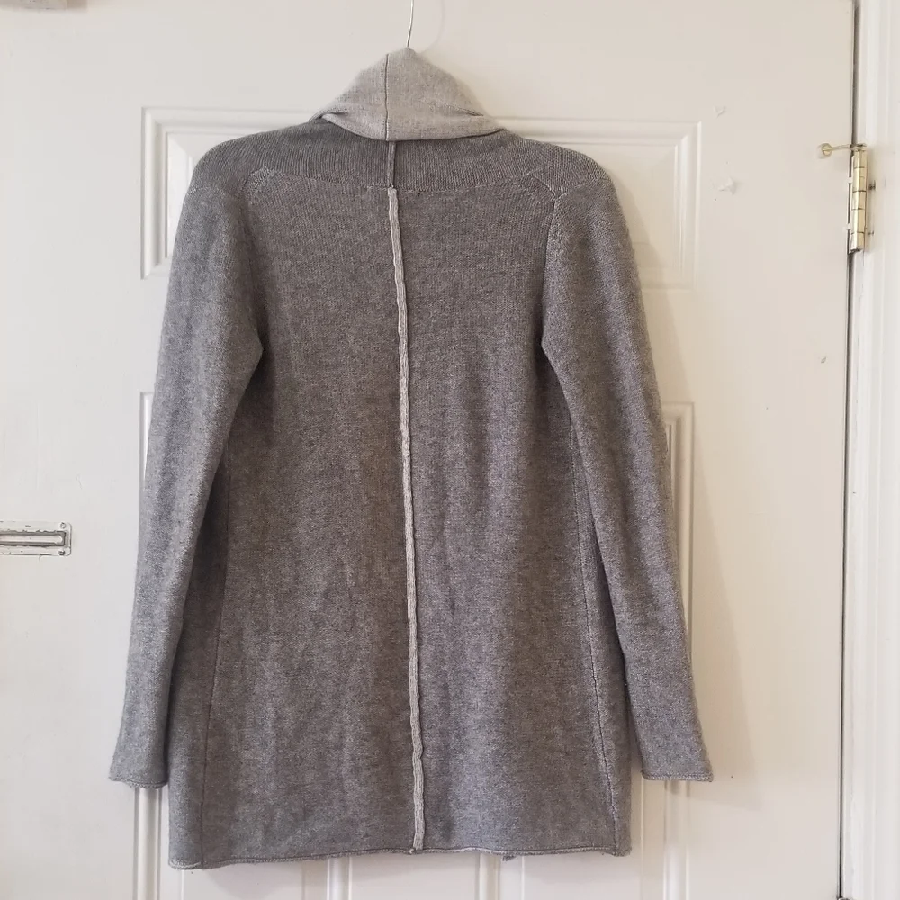 Aritzia Cashmere  Cardigan - Picture 5 of 10